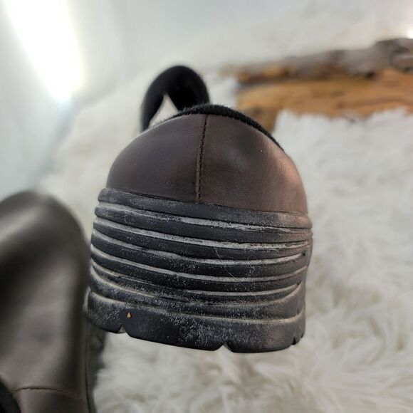 Nevados mens leather clogs main image 9